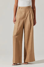 Load image into Gallery viewer, ASTR The Label Milani Linen Trousers