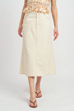 Load image into Gallery viewer, EN SAISON Caroline Denim Midi Skirt