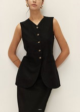 Load image into Gallery viewer, ELODIE Camille Linen Vest