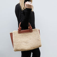 Load image into Gallery viewer, SANS-ARCIDET PARIS Colette Large Leather Handle Raffia Bag