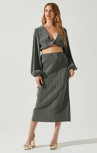 Load image into Gallery viewer, ASTR The Label Catelya Top