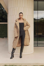 Load image into Gallery viewer, CURAAE Times Stirrup Leggings