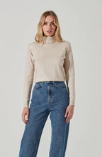 Load image into Gallery viewer, ASTR The Label Alden Turtleneck Sweater