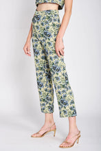 Load image into Gallery viewer, EN SAISON Passion Crop Trousers