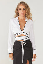 Load image into Gallery viewer, SOVERE Encore Twist & Wrap Shirt
