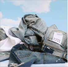 Load image into Gallery viewer, DAZE DENIM Straight Up High Rise - "Too Late"