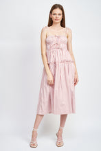 Load image into Gallery viewer, EN SAISON Reagan Striped Midi Dress