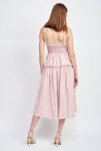 Load image into Gallery viewer, EN SAISON Reagan Striped Midi Dress
