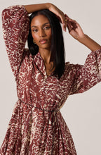 Load image into Gallery viewer, ASTR The Label Marisela Dress