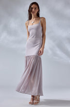 Load image into Gallery viewer, ASTR The Label Aloyse Contrast Gathered Maxi Skirt
