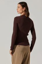 Load image into Gallery viewer, ASTR The Label Eliot Sweater