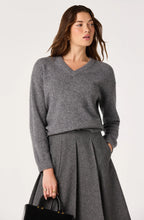 Load image into Gallery viewer, ASTR The Label Bowie Sweater