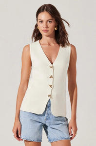 ASTR The Label Jayce V-Neck Sweater Vest