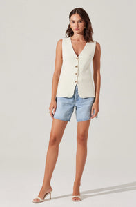 ASTR The Label Jayce V-Neck Sweater Vest
