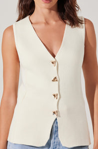 ASTR The Label Jayce V-Neck Sweater Vest