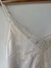 Load image into Gallery viewer, RUE SOPHIE Ceriselle Cami Top