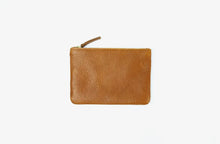Load image into Gallery viewer, PRIMECUT Leather Zipper Pouch