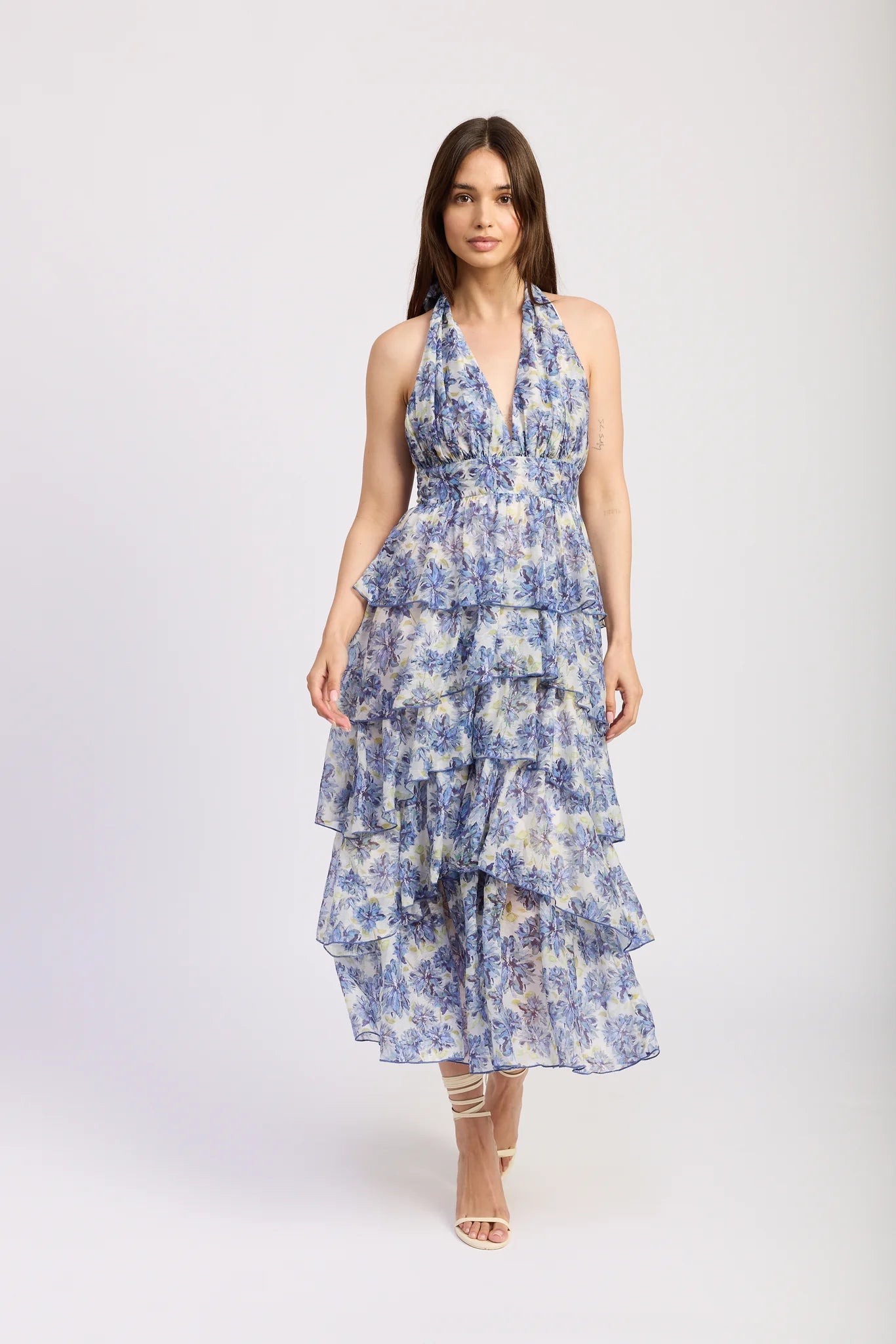 en saison maxi dress En Saison Odessa Maxi Dress | Blue/Floral | Size S