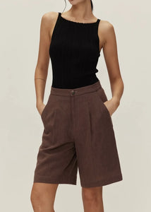 ELODIE Dion Bermuda Shorts