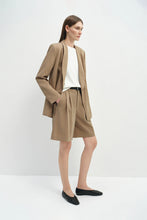 Load image into Gallery viewer, RUE SOPHIE Yana Arrow Belt Loop Bermuda Short