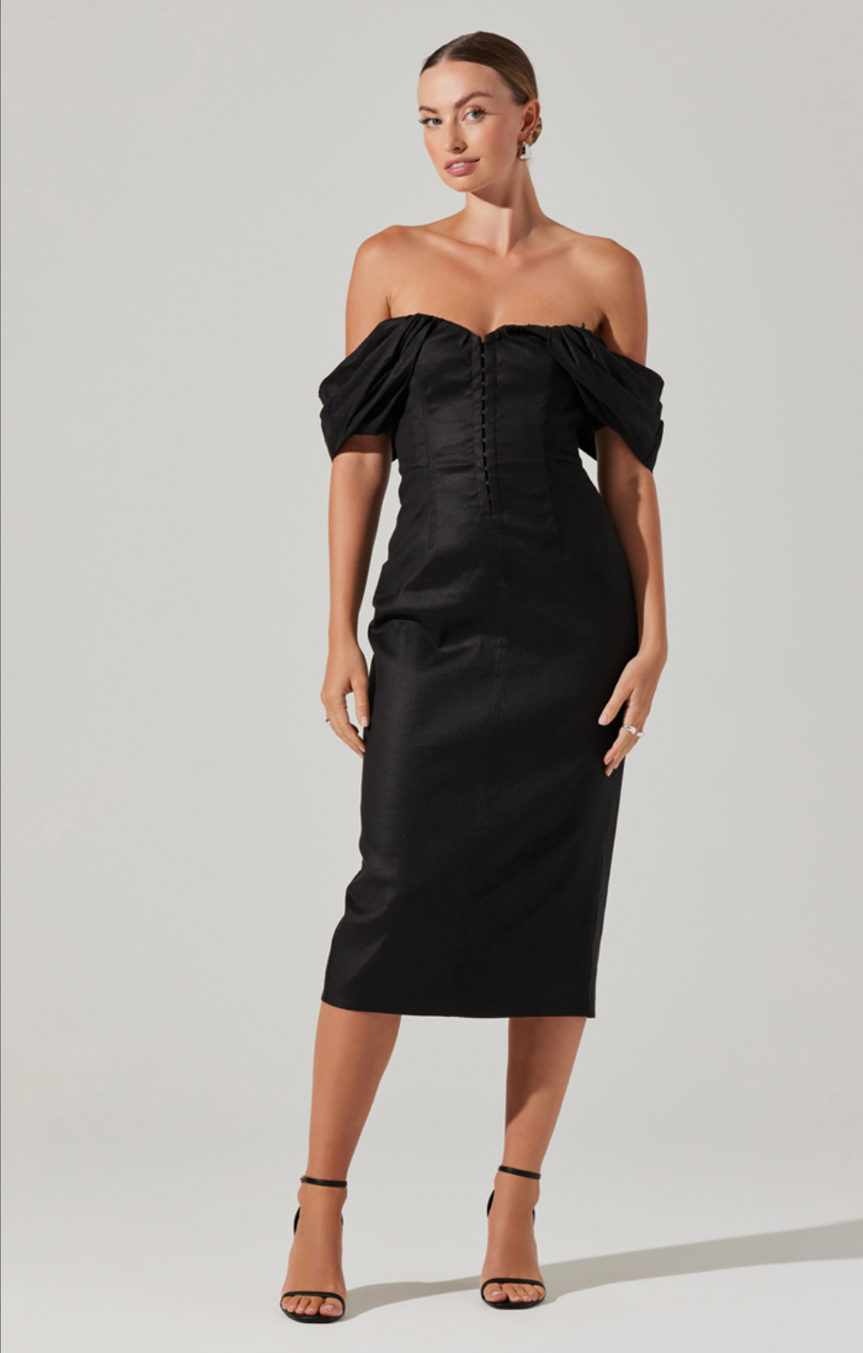ASTR the Label | Opal Off-Shoulder Midi Dress in Black | size M ASTR the Label | Opal Off-Shoulder Midi Dress in Black | size M