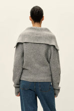 Load image into Gallery viewer, ELODIE Leigh Zip Up Sweater
