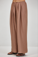 Load image into Gallery viewer, A.REN Lumin Crinkle Wide Leg Pants