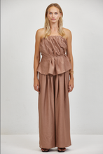 Load image into Gallery viewer, A.REN Lumin Crinkle Wide Leg Pants