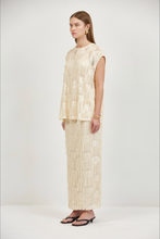 Load image into Gallery viewer, a.ren Mavi Sequin Fringe Top