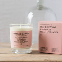 Load image into Gallery viewer, Vine Peach, Chamomille, Orange Blossom Blend Candle