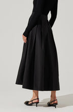 Load image into Gallery viewer, ASTR The Label Catarina Skirt