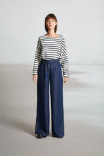 Load image into Gallery viewer, MAT DE MISAINE Perros Soft Wide-Leg Denim Jeans