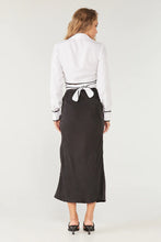 Load image into Gallery viewer, SOVERE Encore Slip Skirt